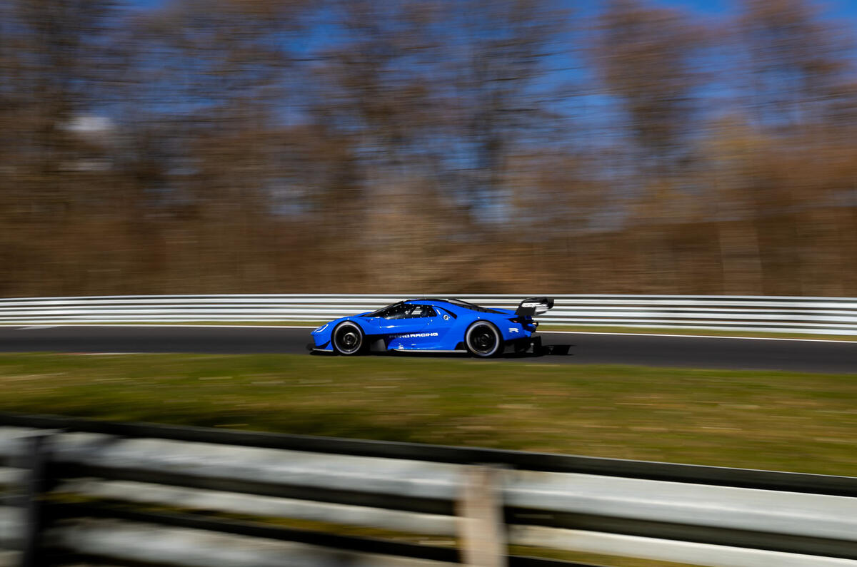 FordNordschleife26 040113405801528JS JS