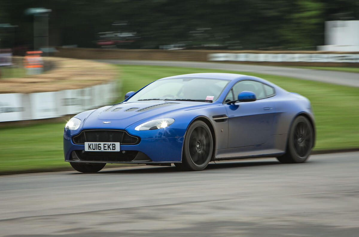 Aston Martin Vantage