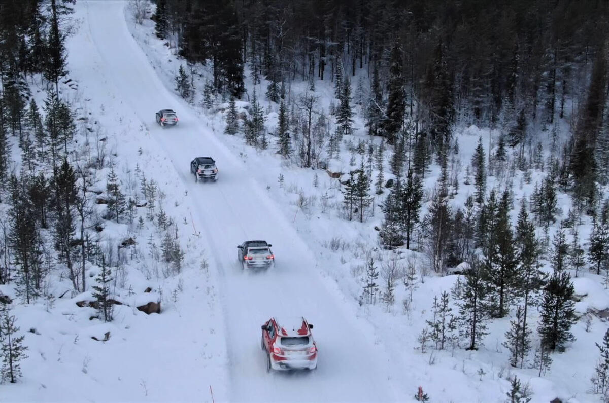 Jeep PHEVs winter testing
