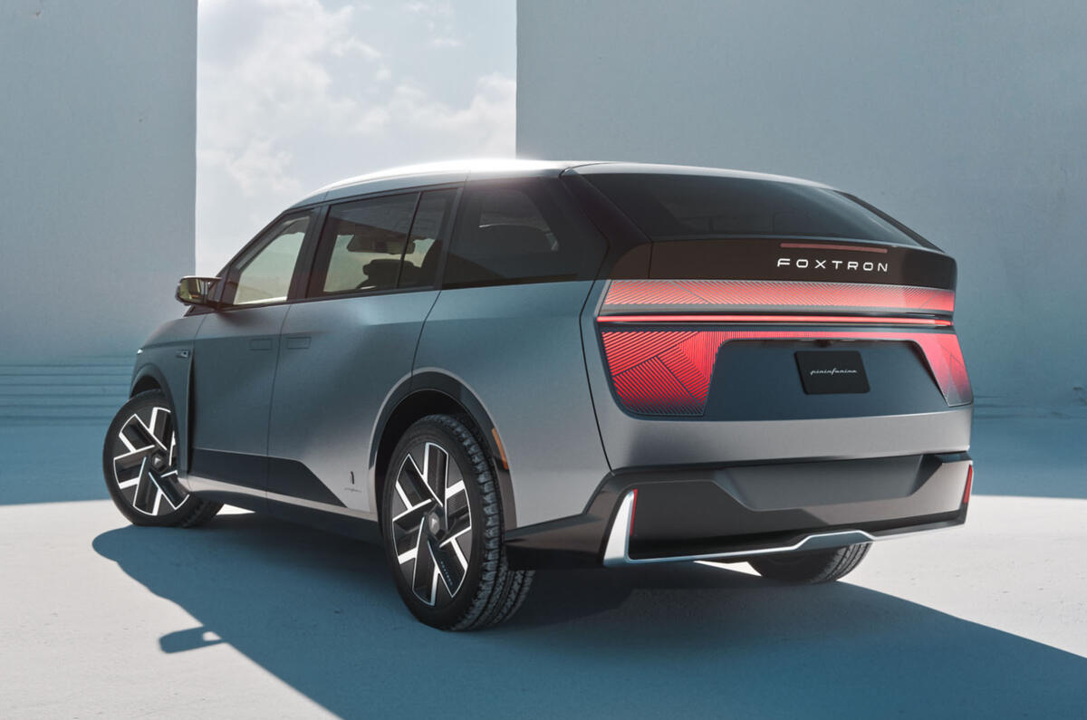 Foxtron Model D rear