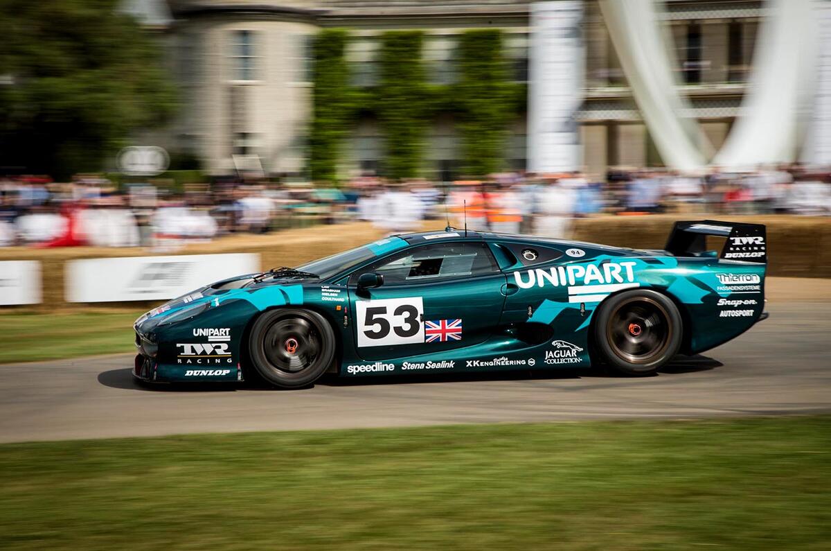 Jaguar XJ220 racer