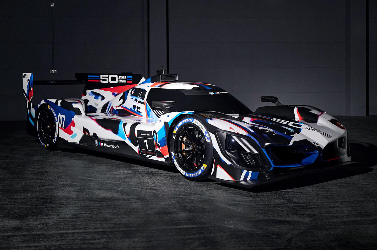 Front static BMW M Hybrid V8 LMDh racer  Front static BMW M Hybrid V8 LMDh racer