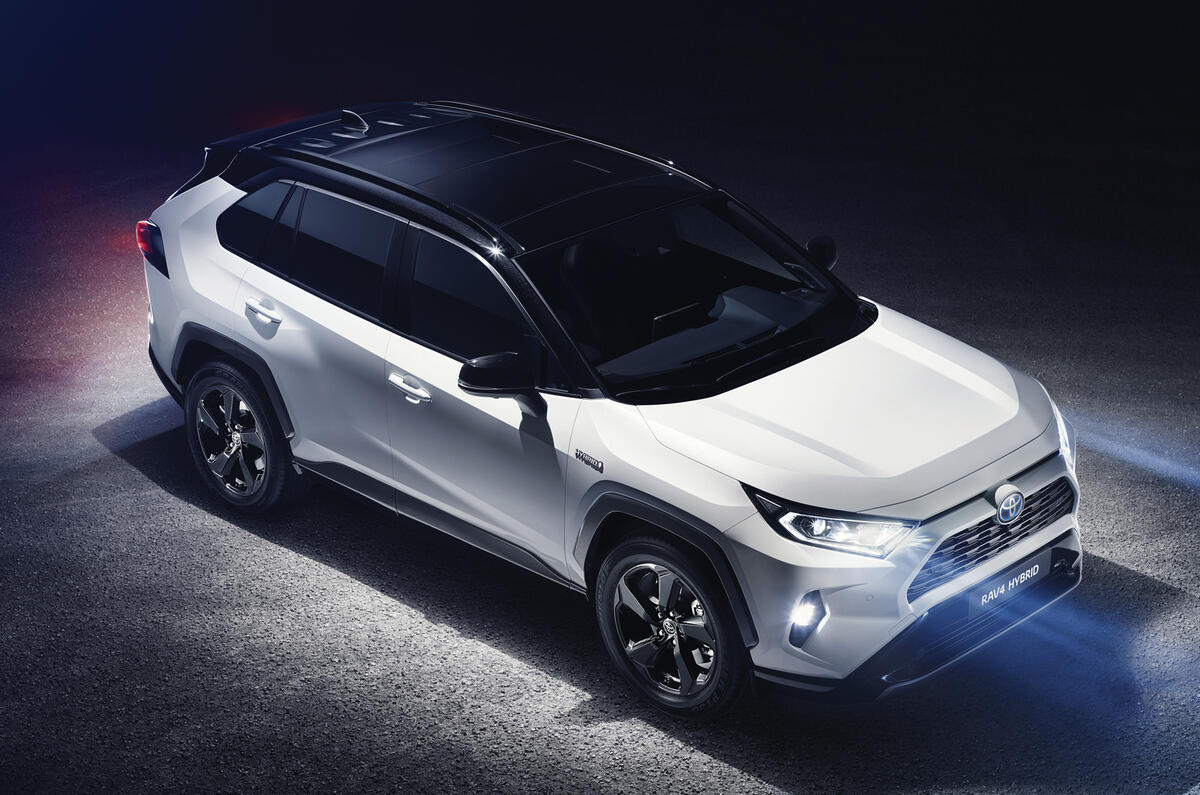 2019 Toyota RAV4 unveiled with tough new look