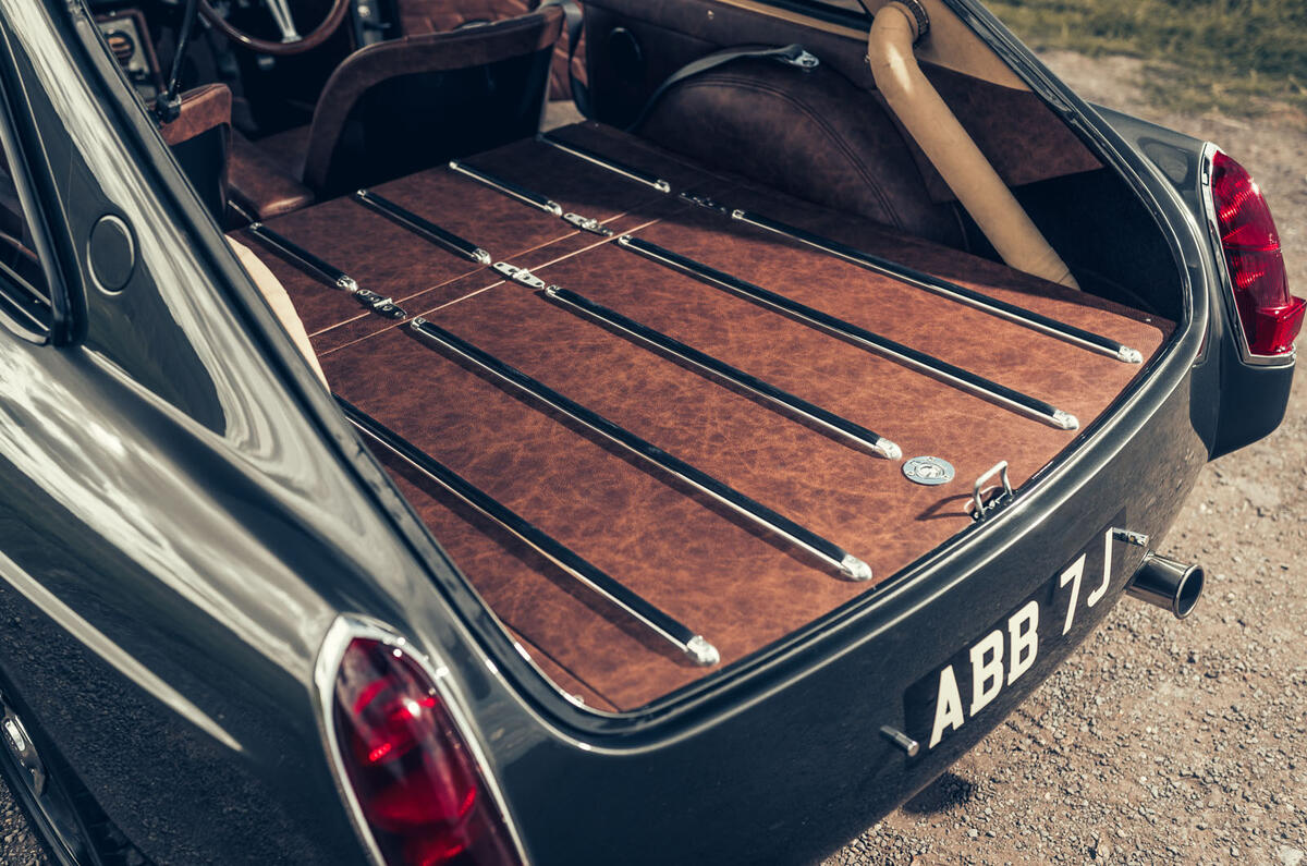 Frontline MGB LE60 boot Frontline MGB LE60 boot