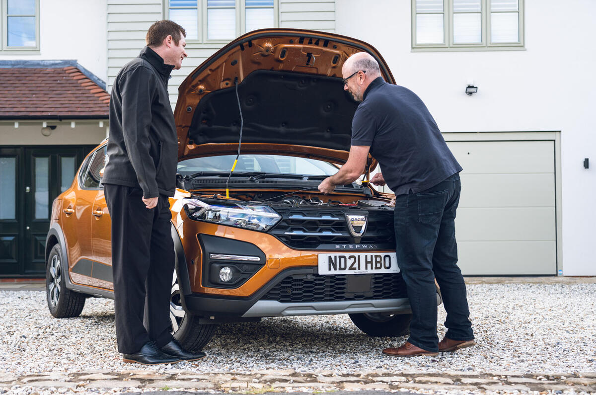 Fuel save feature Dacia Sandero