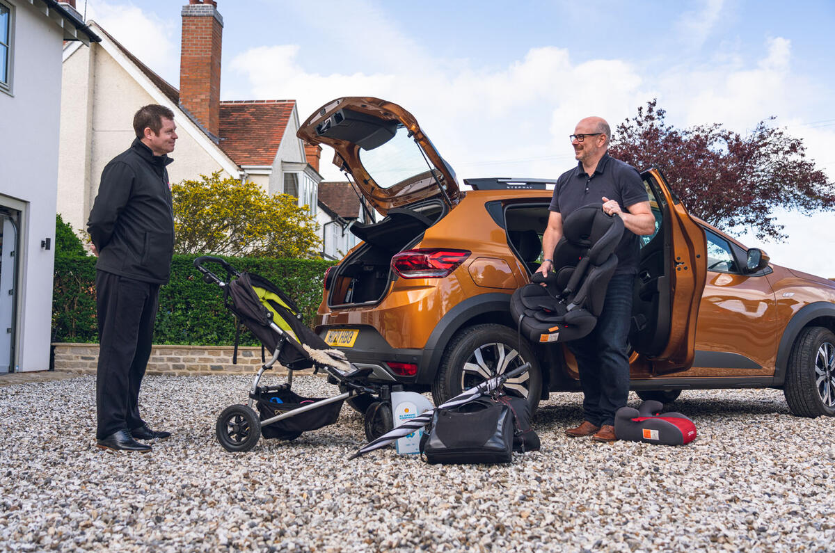 Fuel save feature Dacia Sandero4
