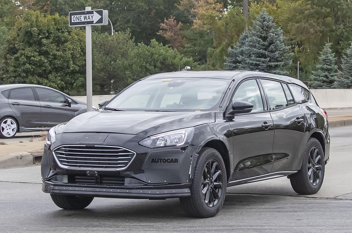 2021 Ford Mondeo camouflaged test mule