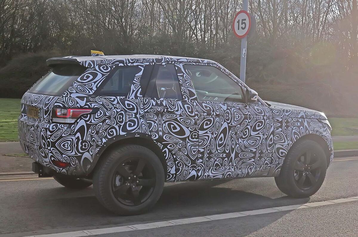 First 2019 Land Rover Defender test mule spotted in Britain
