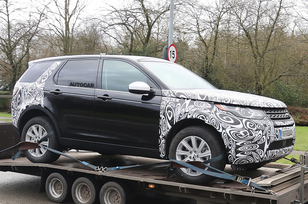 2018 Land Rover Discovery Sport facelift to get hybrid option