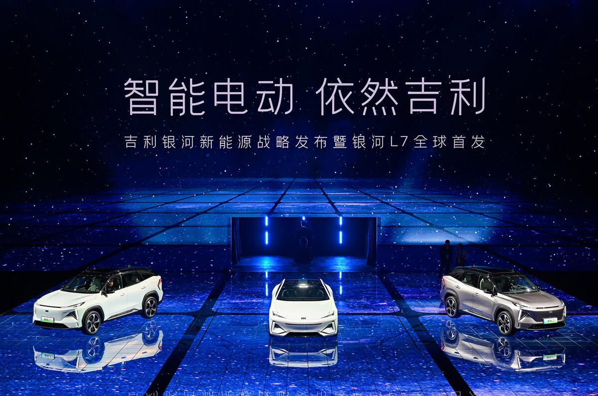 Geely L7 and L8 on stage
