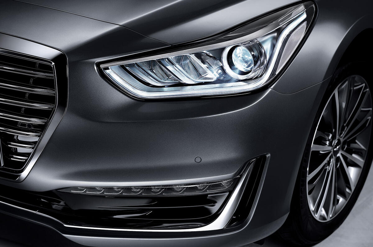 Hyundai Genesis G90