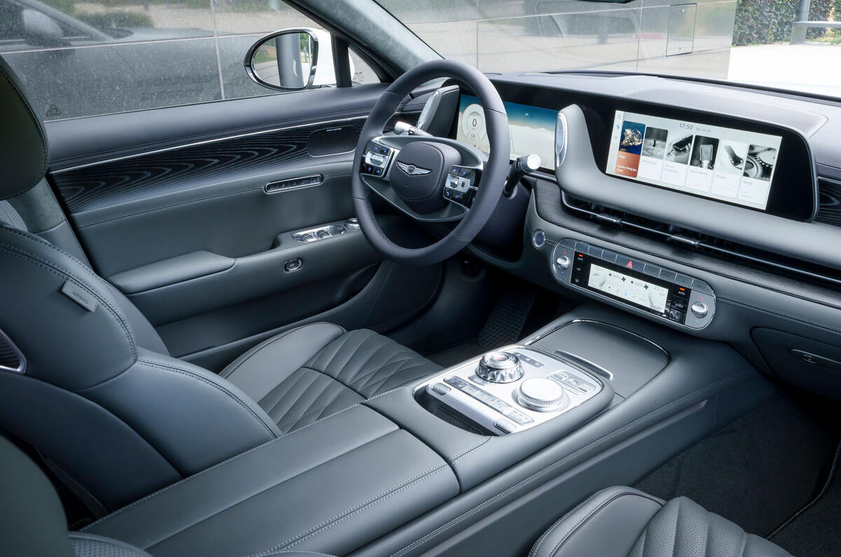 Genesis G90 Europe 2024 interior Genesis G90 Europe 2024 interior