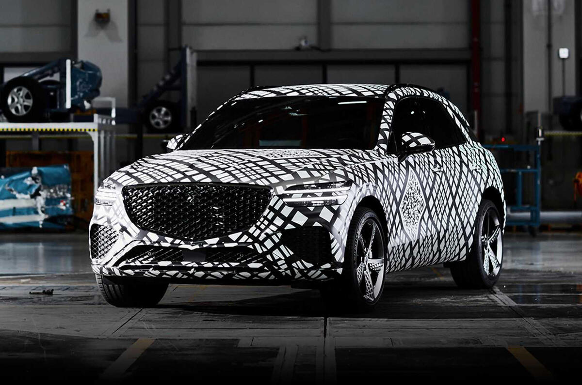 2020 Genesis GV70: official preview images