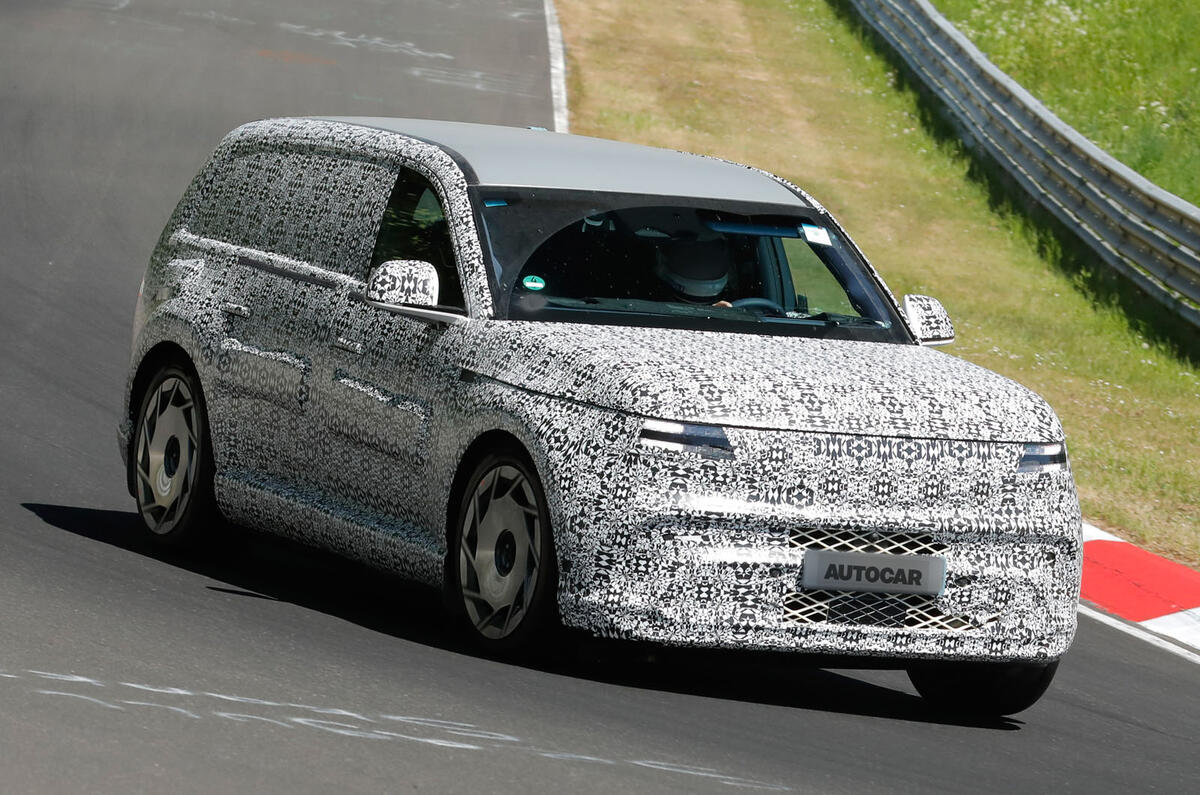 Genesis GV90 prototype testing at Nurburgring   cornering   front side 2 Genesis GV90 prototype testing at Nurburgring   cornering   front side 2