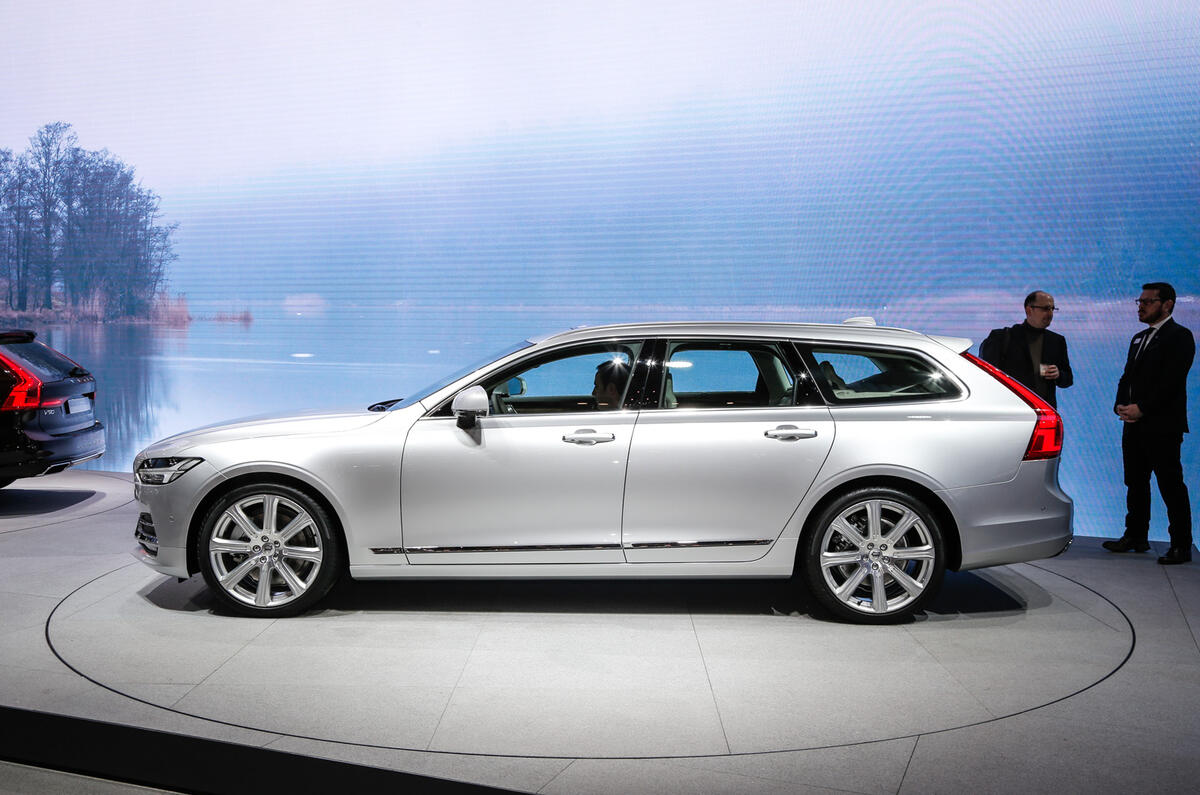 Volvo V90