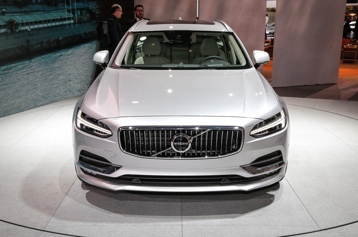 Volvo V90