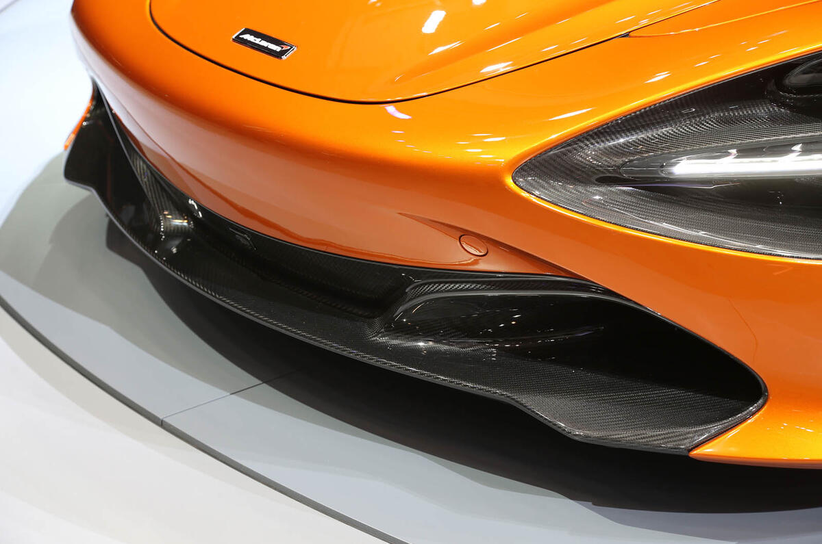 McLaren 720s bumper