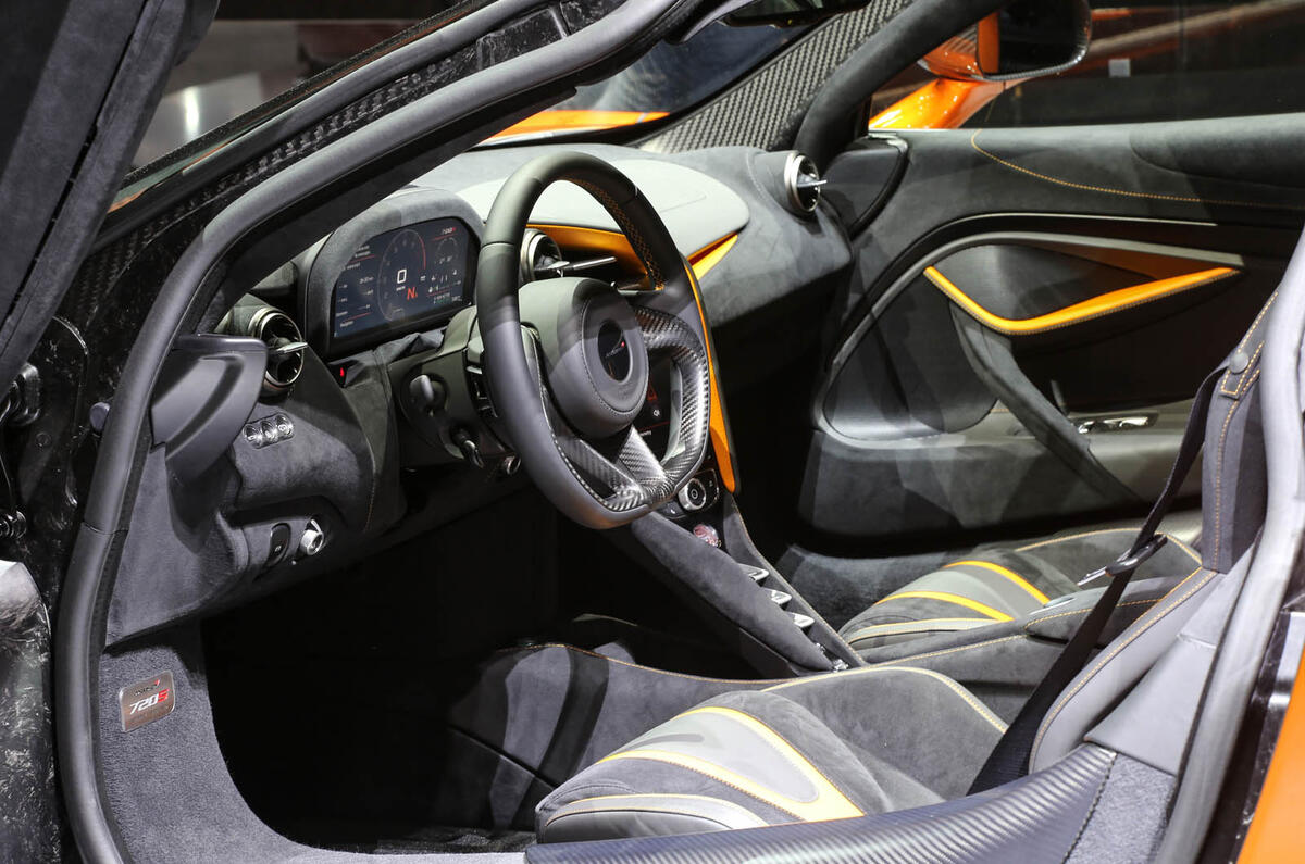 McLaren 720s interior cockpit side