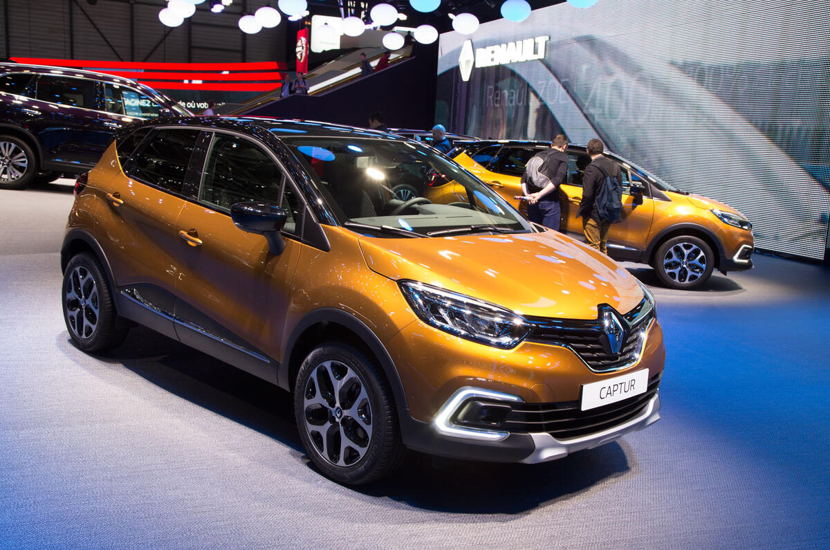 Facelifted Renault Captur Facelifted Renault Captur