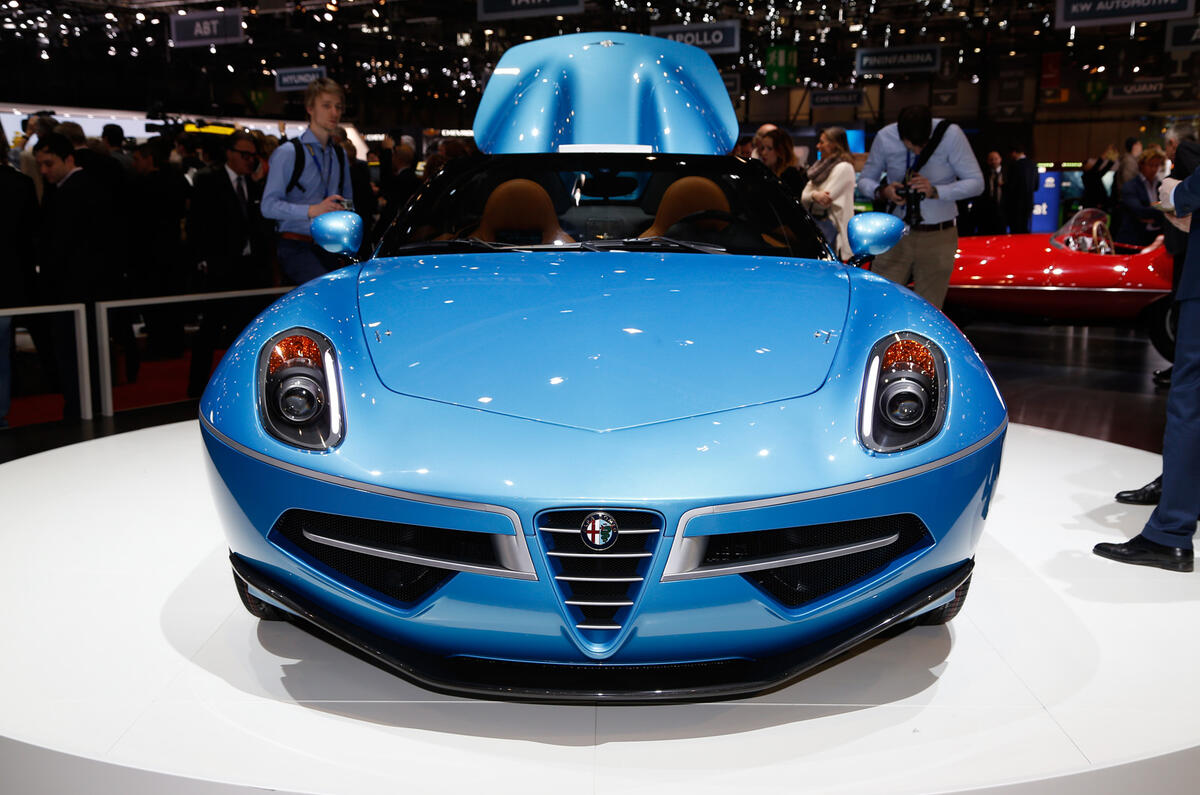 Touring Superleggera Disco Volante Spyder