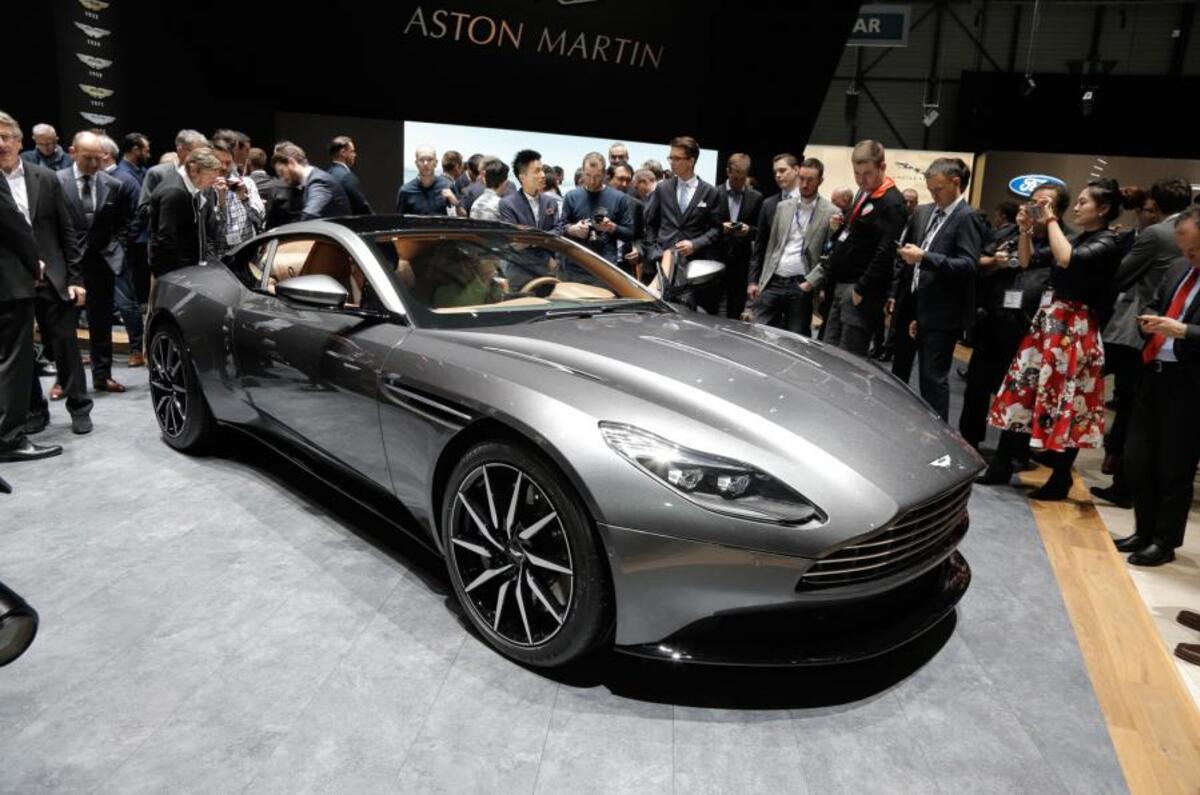 Aston Martin DB11