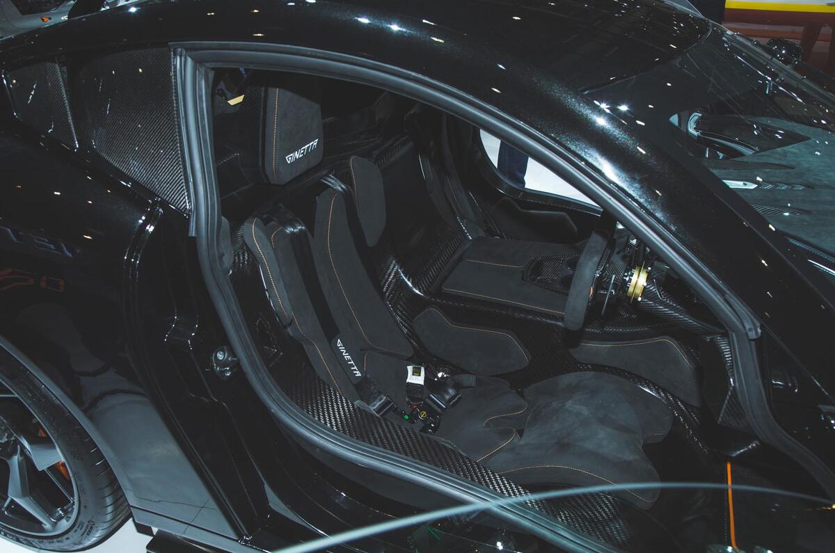 Ginetta Akula