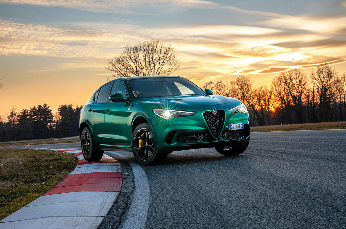 Alfa Romeo Giulia and Stelvio Quadrifoglio 2020 updates - track static Alfa Romeo Giulia and Stelvio Quadrifoglio 2020 updates - track static