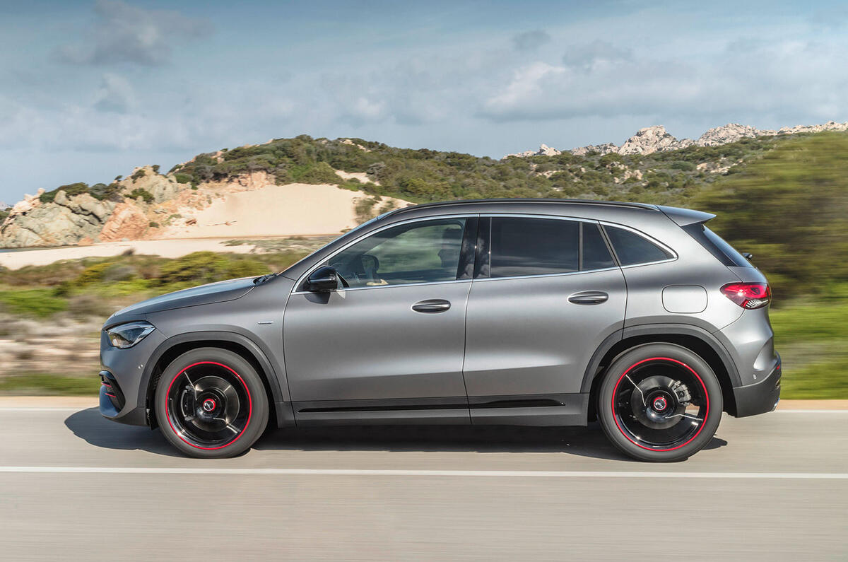 Mercedes GLA 2020 Mercedes GLA reveal - side
