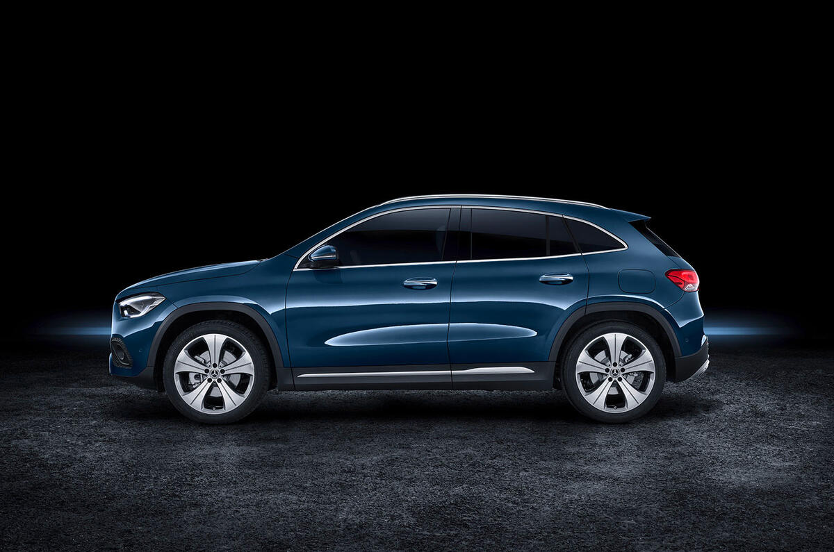 Mercedes GLA 2020 Mercedes GLA reveal - static side