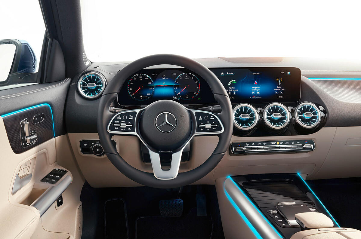 Mercedes GLA 2020 Mercedes GLA reveal - steering wheel
