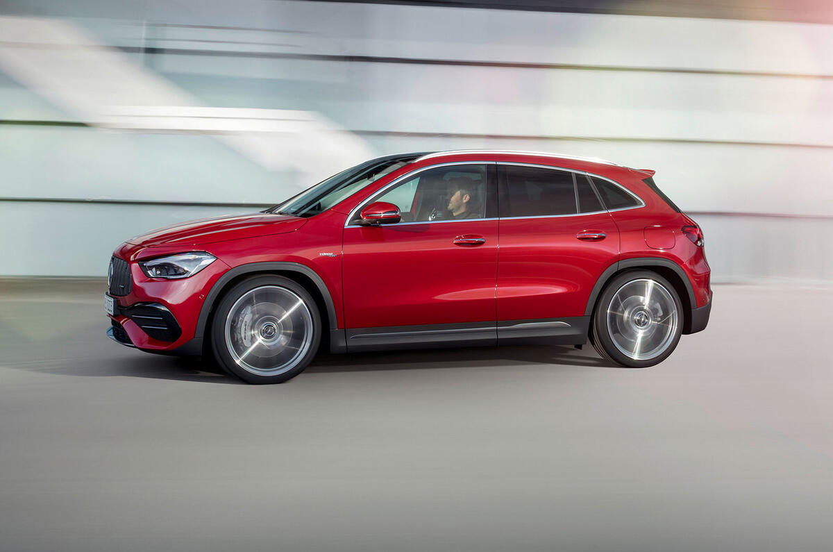 Mercedes GLA 2020 Mercedes GLA reveal - side