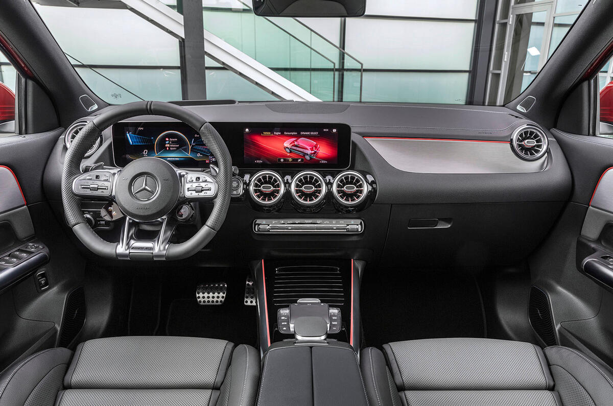 Mercedes GLA 2020 Mercedes GLA reveal - dashboard