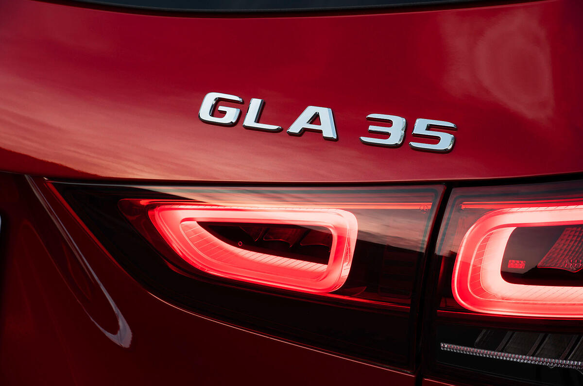 Mercedes GLA Mercedes GLA
