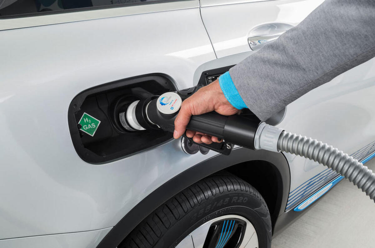 Mercedes GLC fuel cell