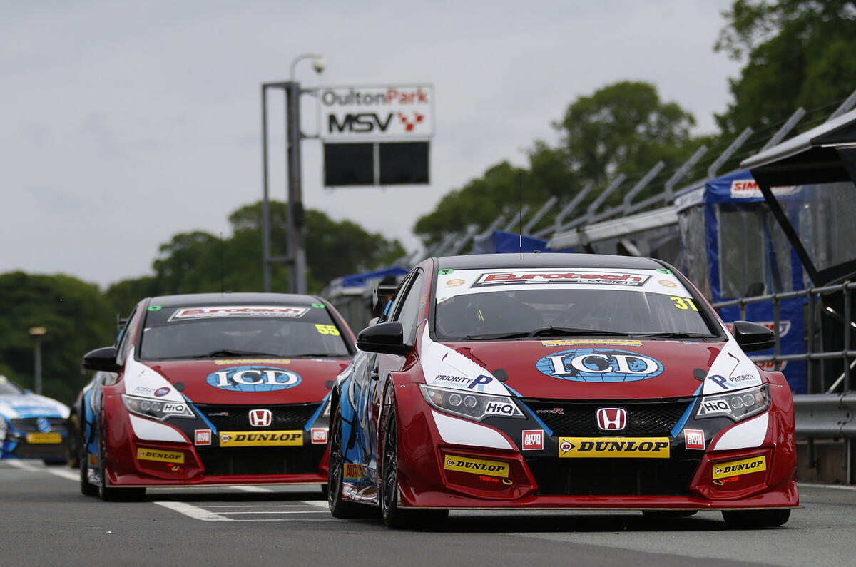 Rounds 10, 11, 12 of BTCC at Oulton Park