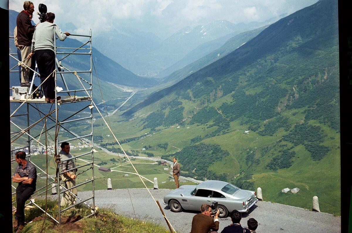 Aston Martin to produce 25 Bond replica Goldfinger DB5s