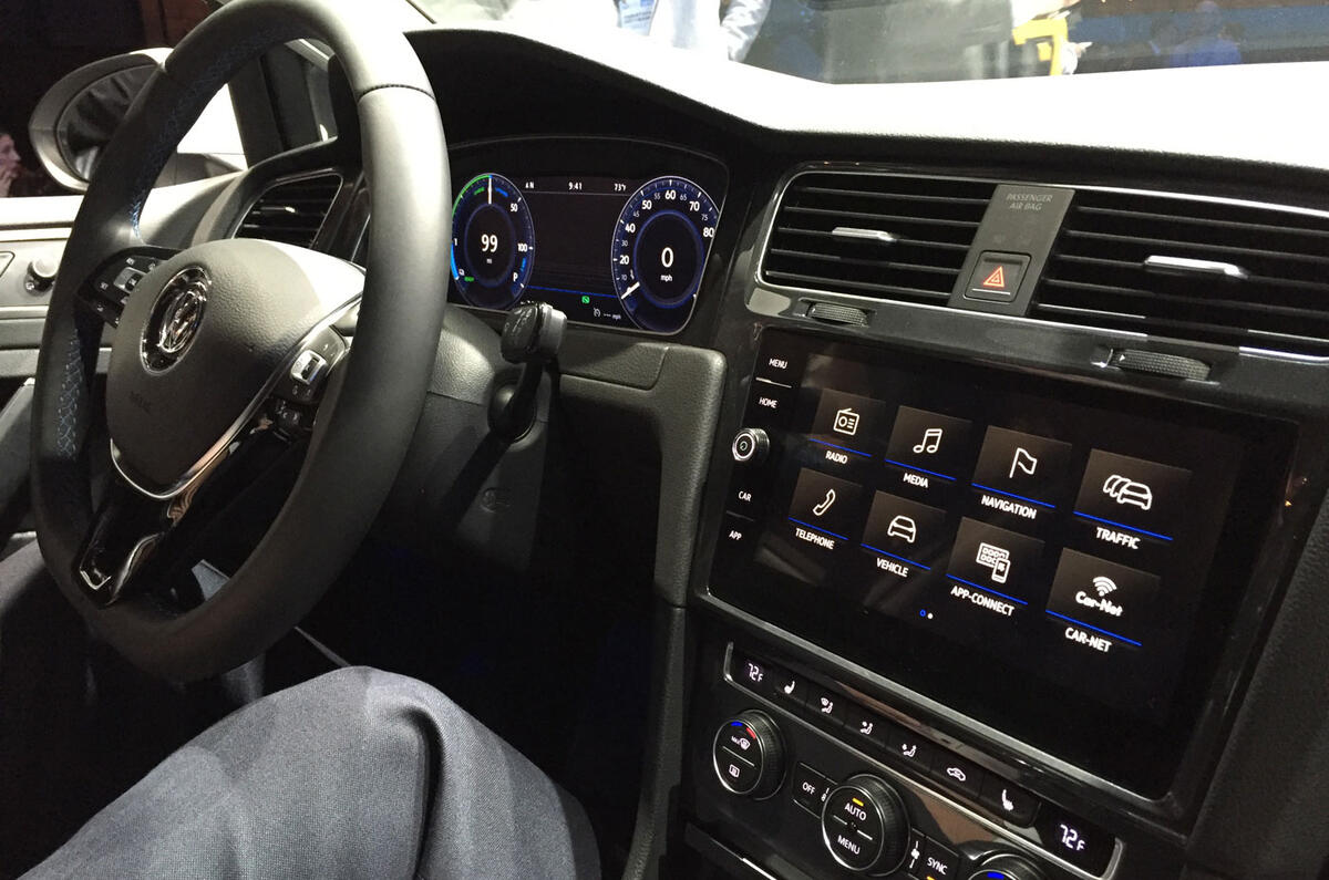 Volkswagen e-Golf Touch