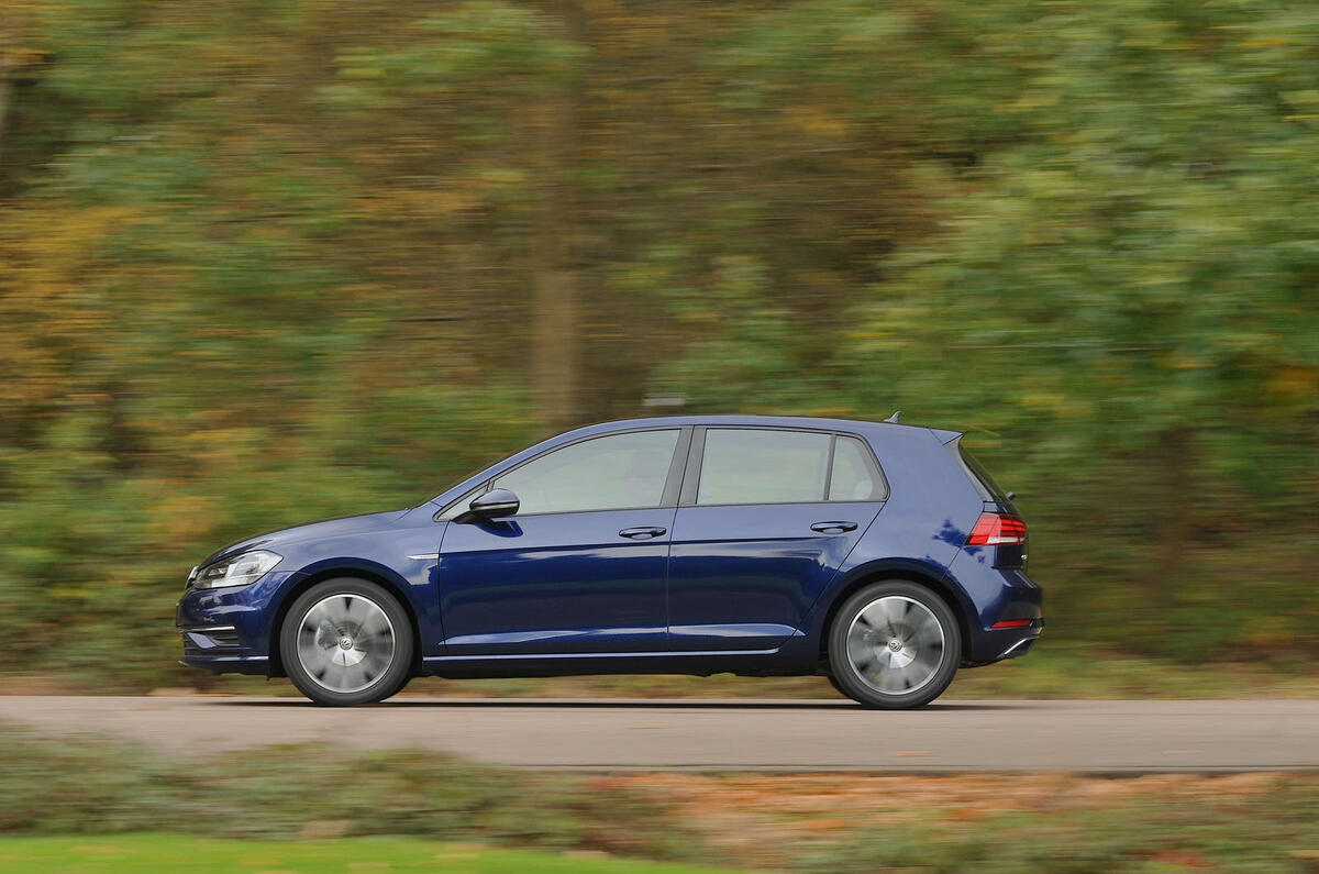 Volkswagen Golf 1.0 TSI 115 SE (Nav)