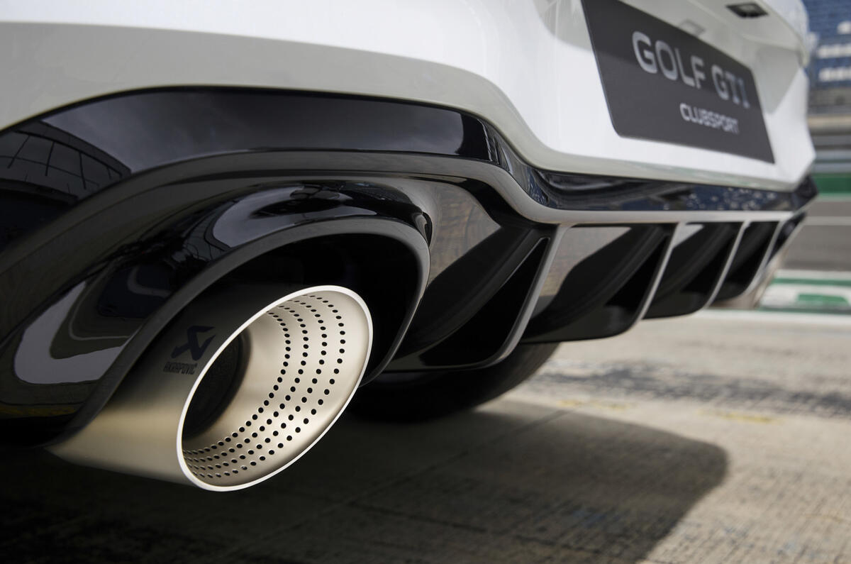 Golf GTI Clubsport exhaust Golf GTI Clubsport exhaust