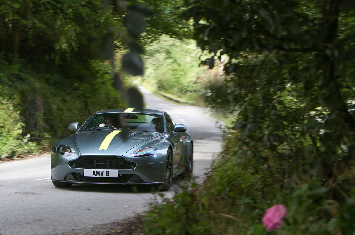 Aston Martin Vantage