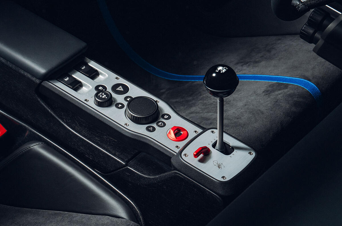Gordon Murray Automotive T33 Spider centre console