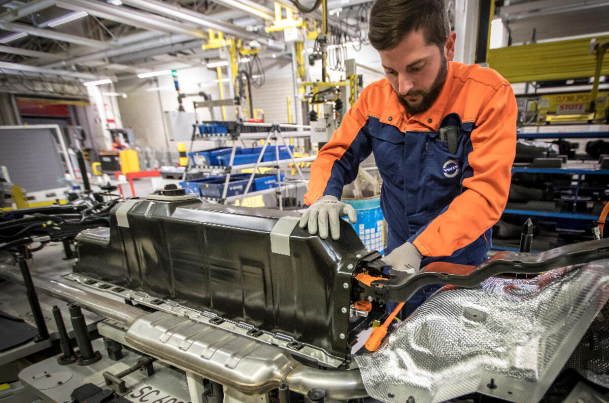 Government invests in battery tech