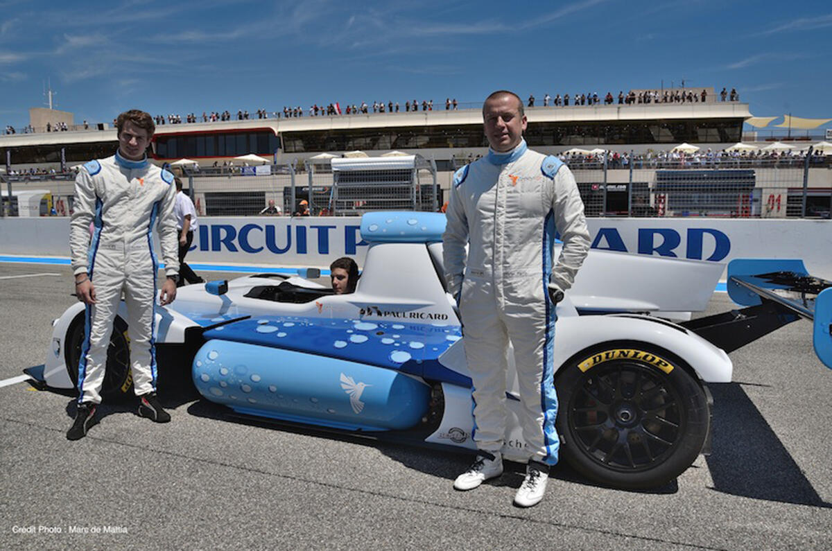 Hydrogen fuel cell racing car Hydrogen fuel cell racing car