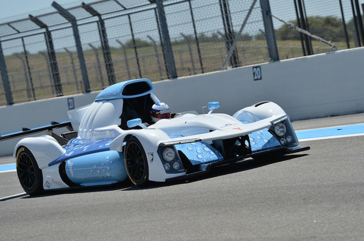 Hydrogen fuel cell racing car Hydrogen fuel cell racing car