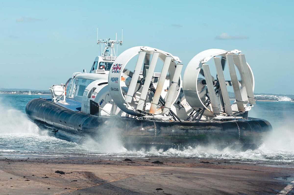 Griffon Hoverwork 12000TD hovercraft rear off ramp Griffon Hoverwork 12000TD hovercraft rear off ramp
