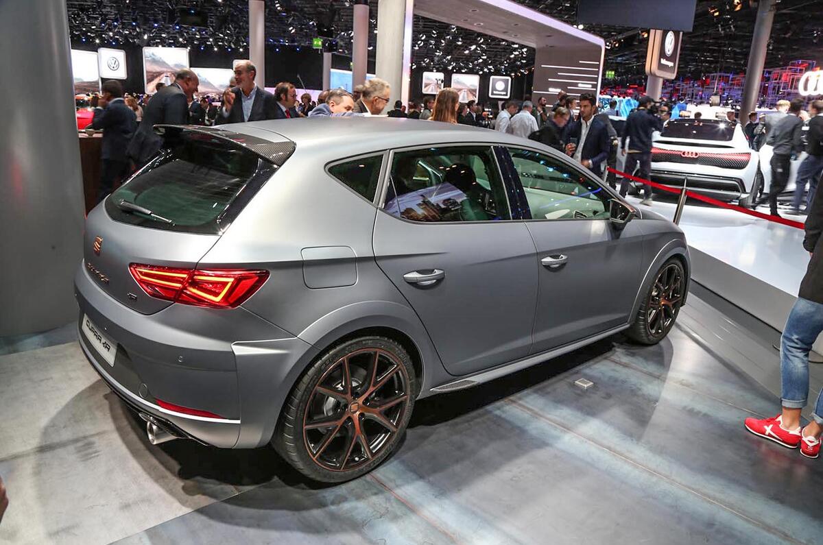 Seat Leon Cupra R: £34,995 for range-topping 306bhp hot hatch