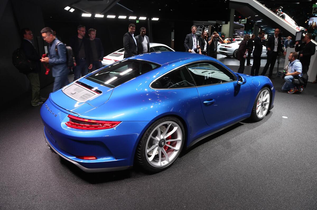 Porsche 911 GT3 Touring Pack Frankfurt motor show