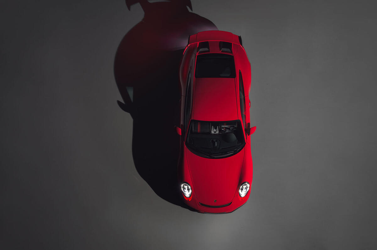 Updated Porsche 911 GT3 gains manual gearbox and 9000rpm redline