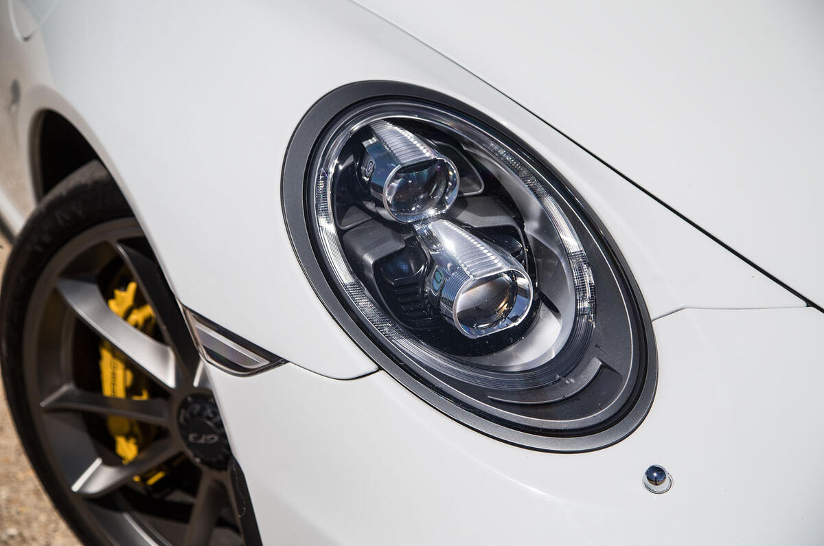 Porsche 911 GT3 triple test