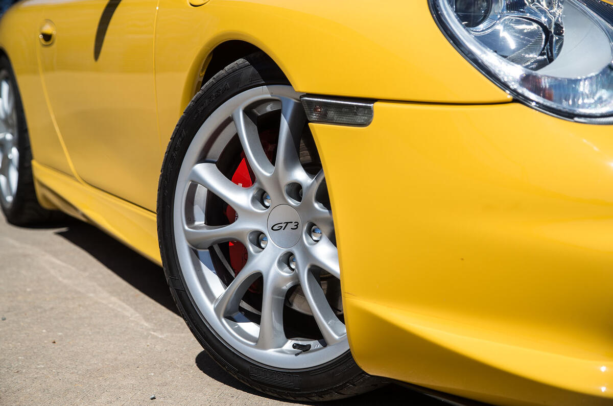 Porsche 911 GT3 triple test